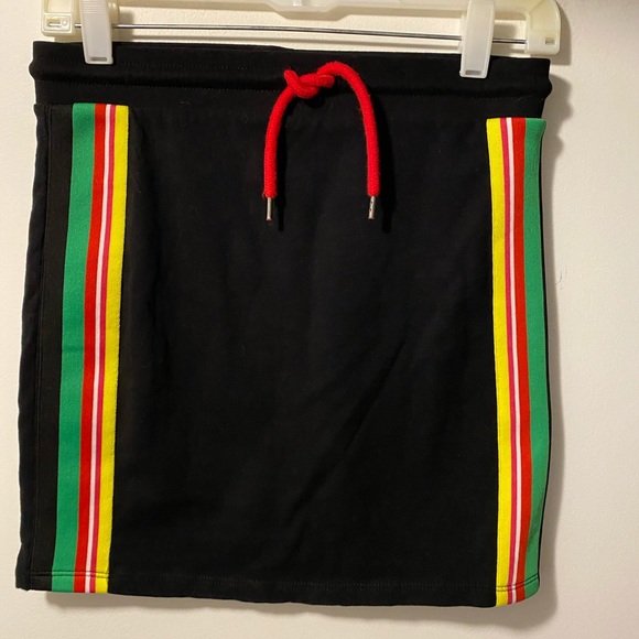 ⚫️ - Zara Trafaluc mini skirt - small - drawstring - Picture 2 of 6